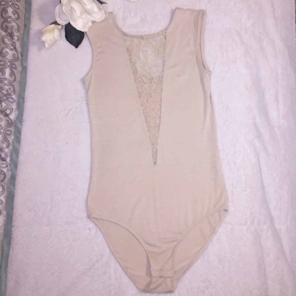 Deep V Lace Front Sleeveless Snap Bodysuit